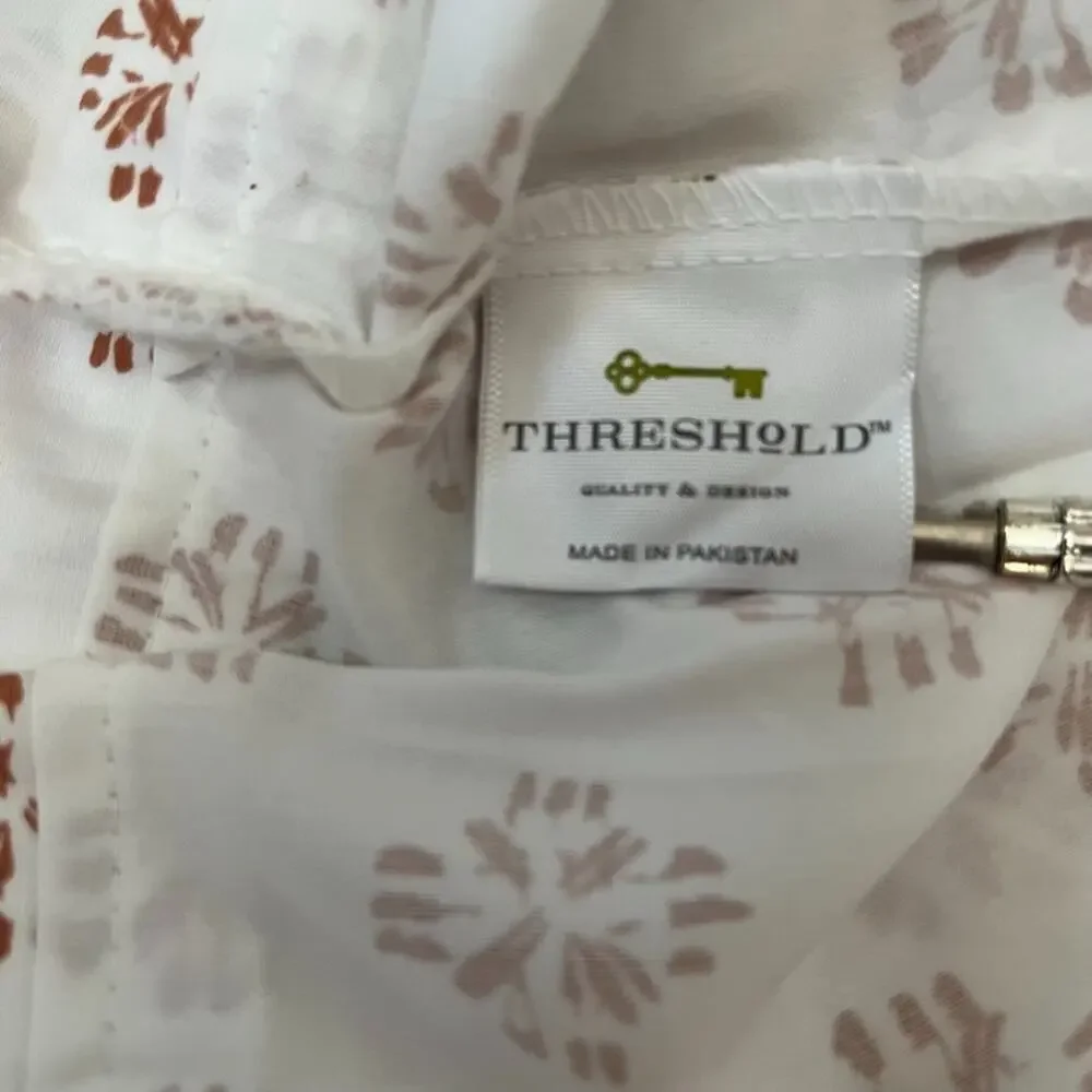Threshold 100% Cotton Queen Pillowcases (2) Orange & White Geometric Floral